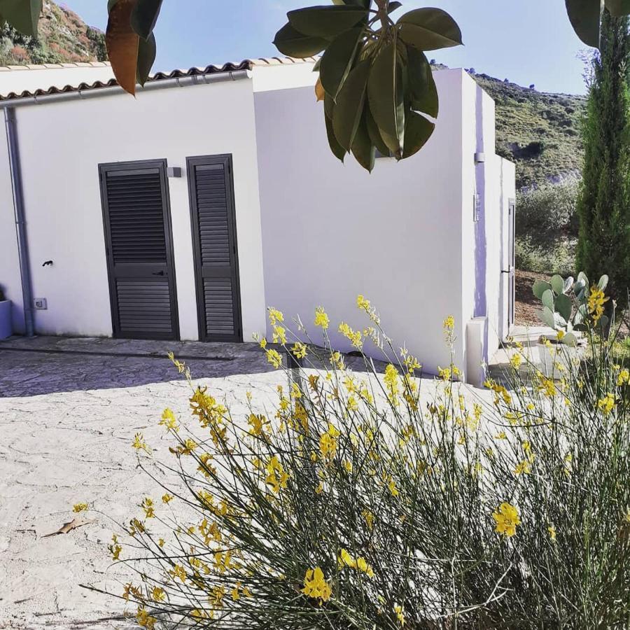 Agriturismo Casebianche Montallegro Eksteriør bilde
